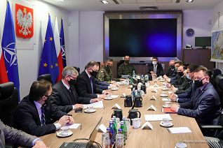 03_Andrzej_Duda_narada_BBN_20220323_MBO23400.jpg