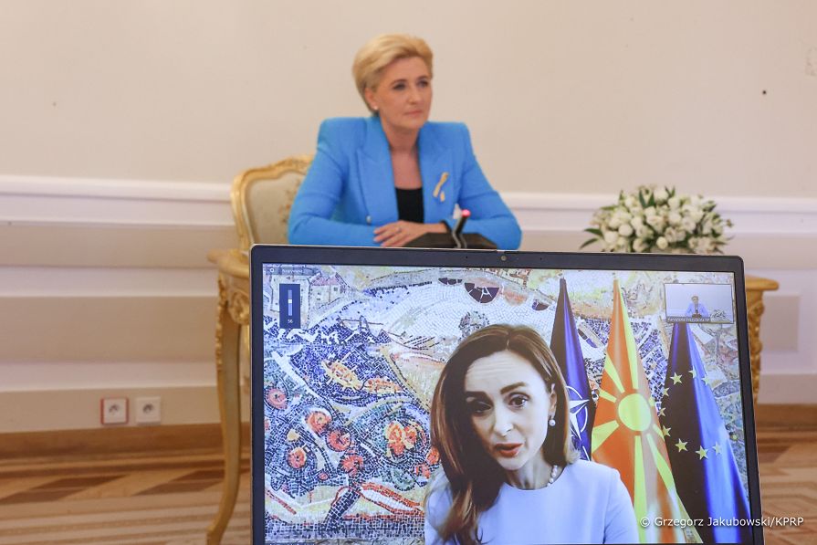 03_Agata_Kornhauser_Duda_Elizabeta_Pendarovska_maloznka_Prezydenta_Macedonii_Polnocnej_20220324_GJA_1428.jpg
