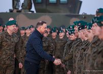 02_Andrzej_Duda_wizyta_wojsko_Rzeszow_20220325_JS__9388.jpg
