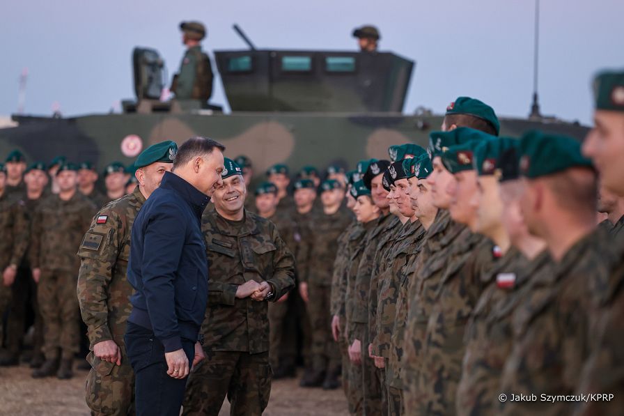 05_Andrzej_Duda_wizyta_wojsko_Rzeszow_20220325_JS__9439.jpg