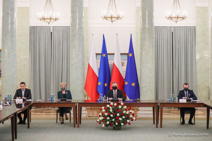08_Andrzej_Duda_spotkanie_ws_uchodzcow_20220303_MBO20447.jpg