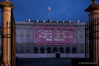 01__KPRP_iluminacja_Stop_the_War_20220308_ERB57128.jpg