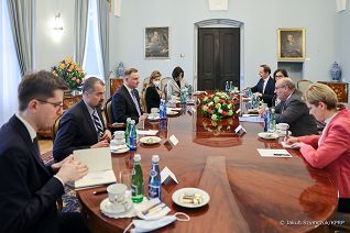 03__Andrzej_Duda_António_Vitorino_dyrektor_Generalny_IOM_20220309_JSZ_1825.jpg