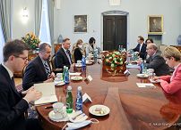 03__Andrzej_Duda_António_Vitorino_dyrektor_Generalny_IOM_20220309_JSZ_1825.jpg