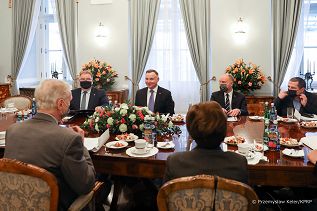 03__Andrzej_Duda_posiedzeni_kapituly_OOB_20220309_PK017191.jpg