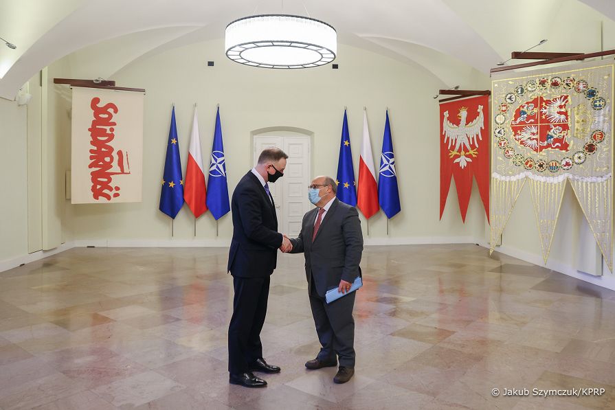 01__Andrzej_Duda_António_Vitorino_dyrektor_Generalny_IOM_20220309_JSZ_1773.jpg