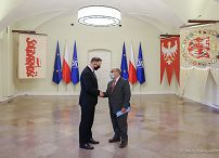 01__Andrzej_Duda_António_Vitorino_dyrektor_Generalny_IOM_20220309_JSZ_1773.jpg