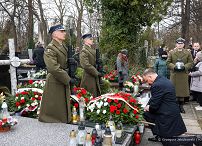 014_Andrzej_Duda_Obchody_12_rocznicy_Katastrofy_Smolenskiej_cmentarz_Pawel_Wypych_20220410_GJB_5638.jpg