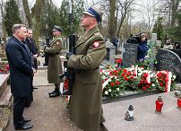 018_Andrzej_Duda_Obchody_12_rocznicy_Katastrofy_Smolenskiej_cmentarz_Doraczynska_20220410_GJB_5699.jpg