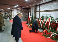 003_Andrzej_Duda_Obchody_12_rocznicy_Katastrofy_Smolenskiej_SOBozej_20220410_GJB_5397.jpg
