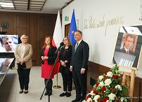 003_Andrzej_Duda_Grazyna_Ignaczak-Bandych_Sala_im_W.Stasiaka_20220411_PK013759.jpg
