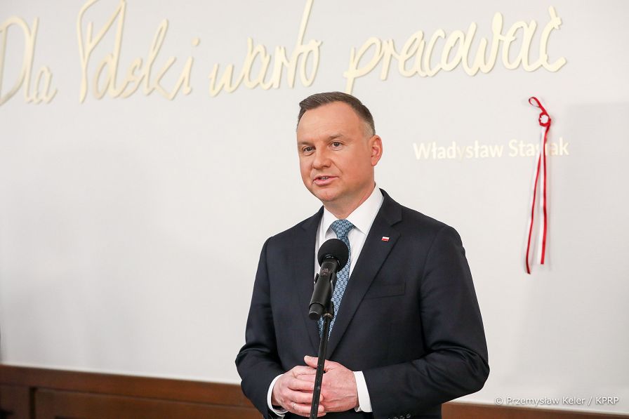 009_Andrzej_Duda_Grazyna_Ignaczak-Bandych_Sala_im_W.Stasiaka_20220411_PK021599.jpg