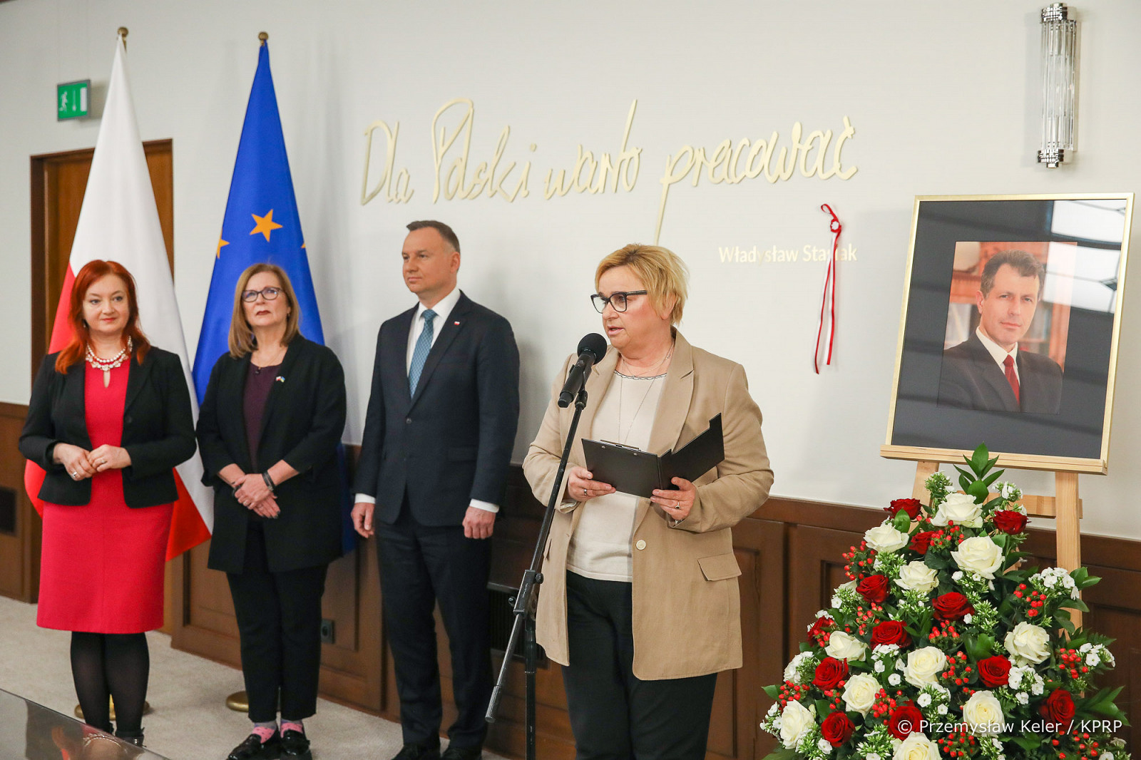 006_Andrzej_Duda_Grazyna_Ignaczak-Bandych_Sala_im_W.Stasiaka_20220411_PK013796.jpg [427.72 KB]