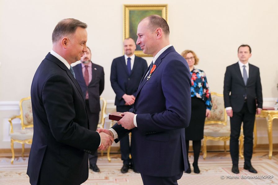 03_PAD_dyr_Dzielski_odznaczenie_20220411_MBO29492.jpg