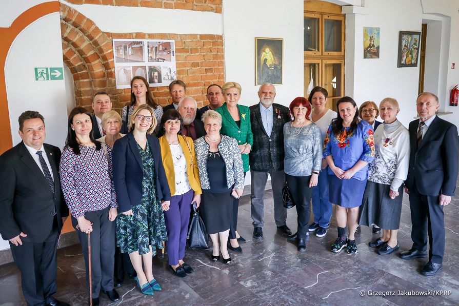 27__Agata_Kornhauser_Duda_spotkanie_Pultusk_20220419_GJB_0168.jpg