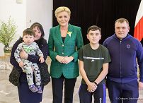 36__Agata_Kornhauser_Duda_spotkanie_Pultusk_20220419_GJB_0280.jpg