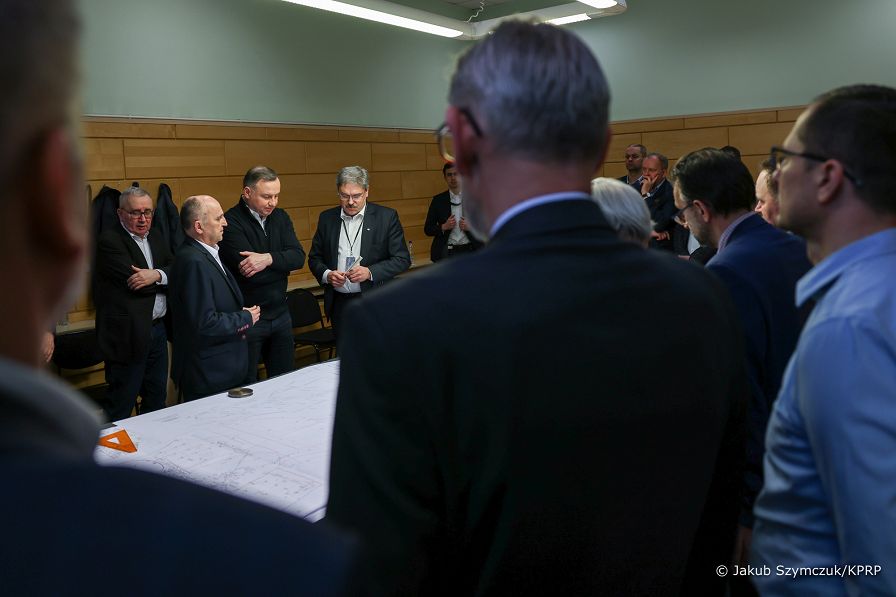 03__Andrzej_Duda_wizyta_KWK_Pniowek_20220421_JSZ_4516.jpg