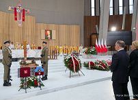 06_PAD_pogrzeb_K_Kaczorowskiej_20220423_MBO23714.jpg