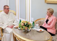 05__Agata_Kornhauser_Duda_spotkanie_zakonnik_20220425_GJB_7657.jpg