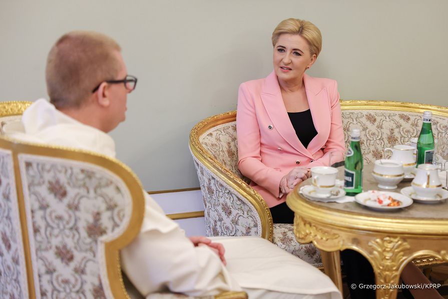 04__Agata_Kornhauser_Duda_spotkanie_zakonnik_20220425_GJB_7684.jpg