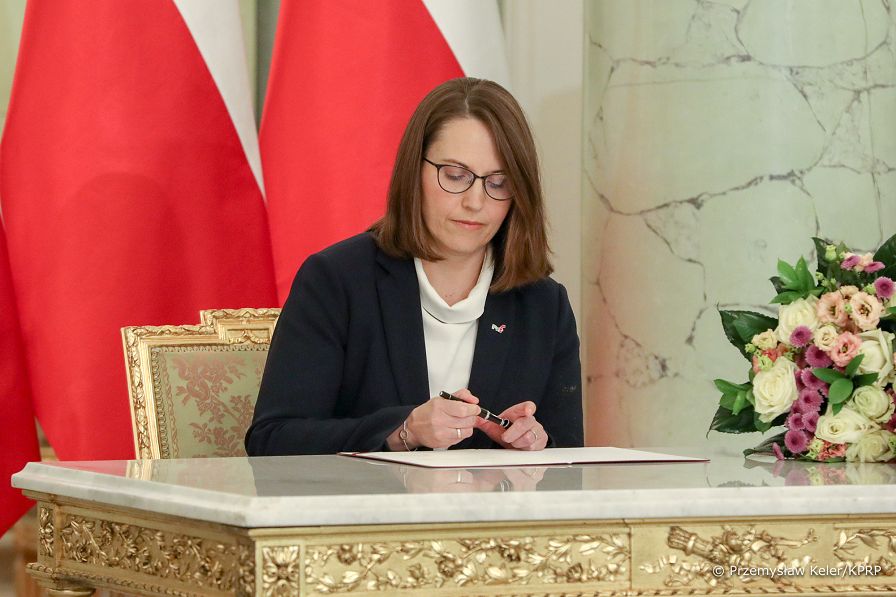 05__Andrzej_Duda_Magdalena_Rzeczkowska_powolanie_Minister_finansow_20220426_PK026189.jpg