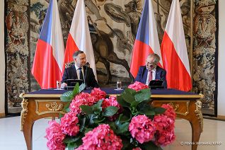 10__Andrzej_Duda_Milos_Zeman_Prezydent_Czech_Praga_20220427_MBO25626.jpg