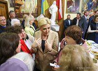 029_Agata_Kornhauser-Duda_Ukraina_Kamieniec_Podolski_20220428_GJB_0384.jpg
