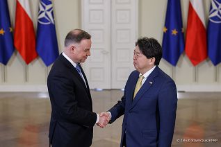 02__Andrzej_Duda_MSZ_Japonii_Yoshimasa_Hayashi_20220404_JSZ_0485.jpg