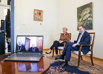 04__Agata_KOrnhauser_Duda_laczenie_ksieza_20220405_GJB_3747.jpg
