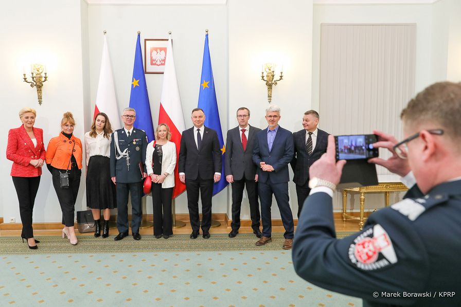 014_Para_Prezydencka_nominacje_generalskie_Sluzba_Celna_Skarbowa_20220408_MBO28694.jpg