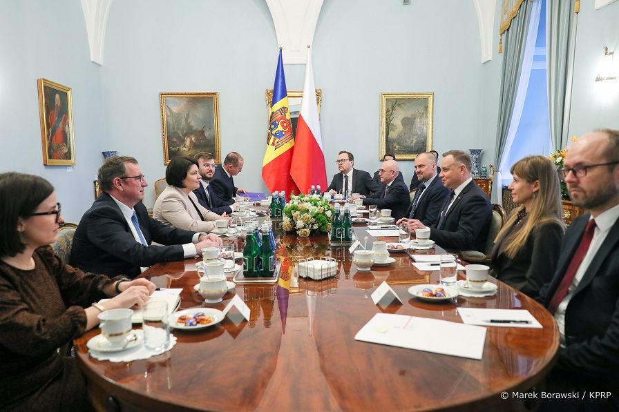 004_Andrzej_Duda_premier_Moldawia_Natalia_Gavrilita_20220408_MBO28821.jpg