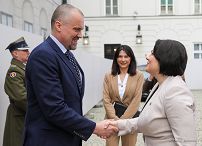 001_Jakub_Kumoch_premier_Moldawia_Natalia_Gavrilita_20220408_MBO28755.jpg