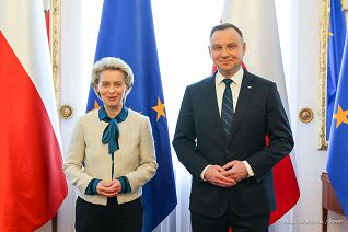002_Andrzej_Duda_Ursula_von_den_Leyen_Belweder_20220409_JSZ_1758.jpg