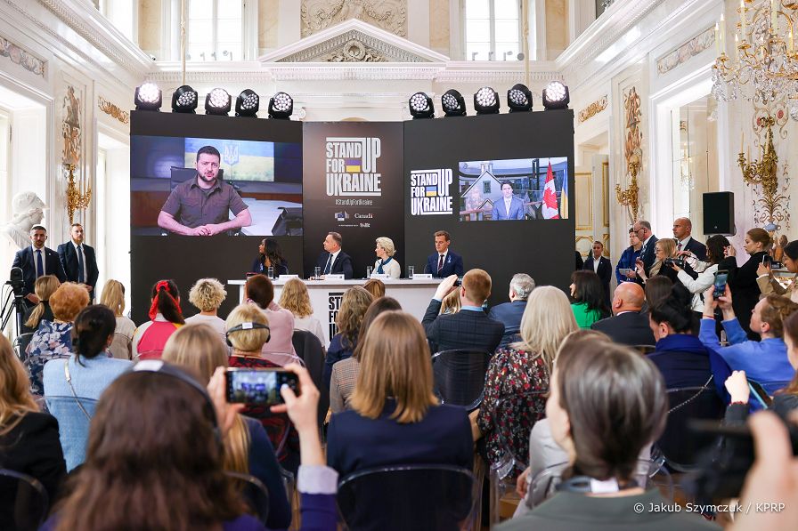 007_Andrzej_Duda_stand_up_dla_Ukrainy_20220409_JSZ_2110.jpg