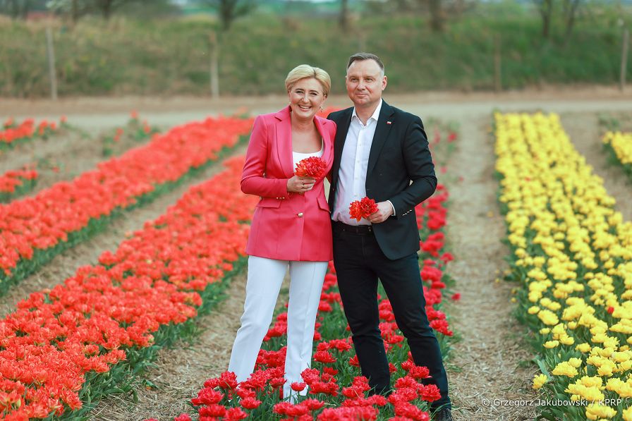 024_Para_Prezydencka_targi_tulipanow_Chrzypsko_20220501_0E9A1265.jpg
