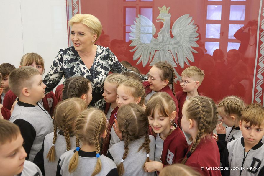 006_Agata_Kornhauser-Duda_dzieci_SP8_Siedlce_20220513_GJB_7321.jpg