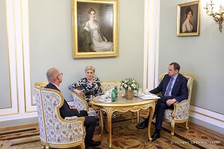 002_Agata_Kornhauser-Duda_spotkanie_20220513_GJB_7081.jpg