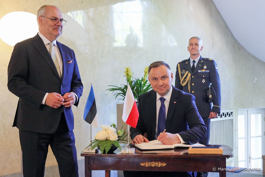 10__Andrzej_Duda_Prezydent_Estonii_Alar_Karis_Tallin_20220513_MBO27720.jpg