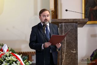 05_Min_Szrot_Pogrzeb_W_Parucha_20220516_PK020796.jpg