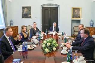 003_Andrzej_Duda_spotkanie_Meta_Nick_Clegg_20220520_MBO20409.jpg