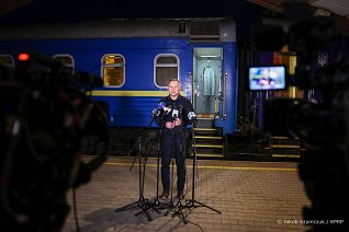 001_Andrzej_Duda_Ukraina_powrot_Przemysl_20220523_JSZ_3662.jpg