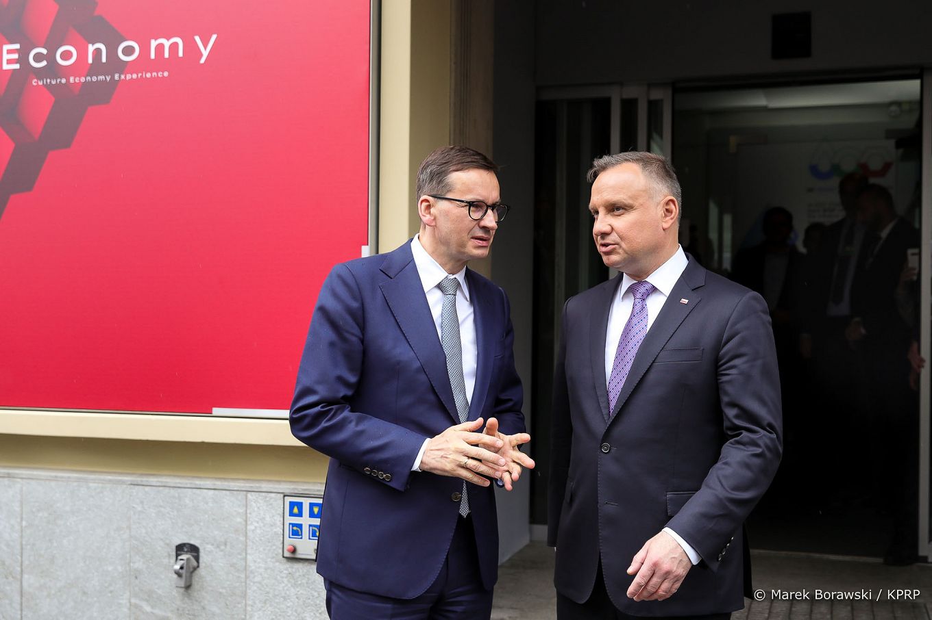 11_064_Andrzej_Duda_Davos_WEF_Mateusz_Morawiecki_20220524_MBO21606.jpg