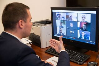 01_Wideokonferencja_Dor_Rzepeckiego_20220524_KG023204.jpg