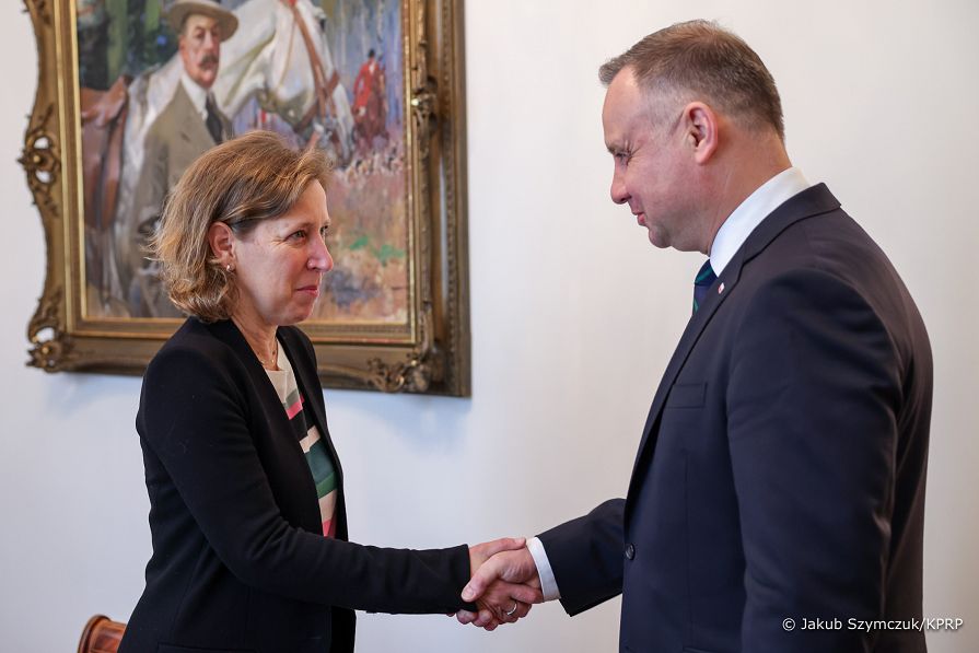 01__Andrzej_Duda_Susan_Woicicki _Prezes_Yutube_20220527_JSZ_3964.jpg