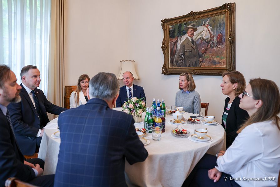 02__Andrzej_Duda_Susan_Woicicki _Prezes_Yutube_20220527_JSZ_3994.jpg