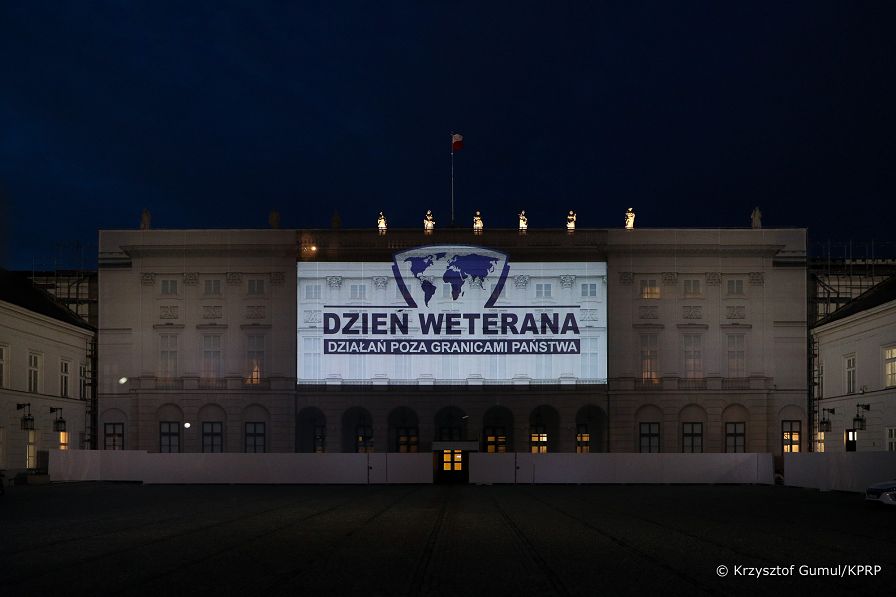 14__KPRP_iluminacja_Dzien_Weterana_20220529_KG025088.jpg