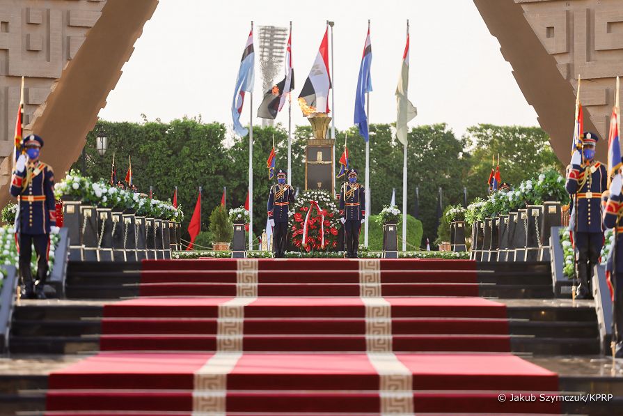 09__Andrzej_Duda_Grob_Nieznanego_Zolnierza_Egipt_20220529_JS__8400.jpg