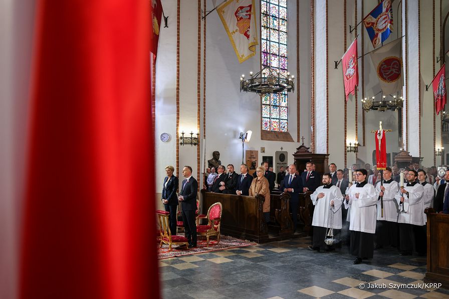 01__Para_Prezydencka_Swieto_Narodowe_Trzeciego_Maja_Msza_20220503_JSZ_5492.jpg