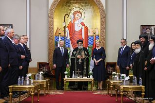 16_Andrzej_Duda_Egipt_20220530_JSZ_8655_1 (1).jpg