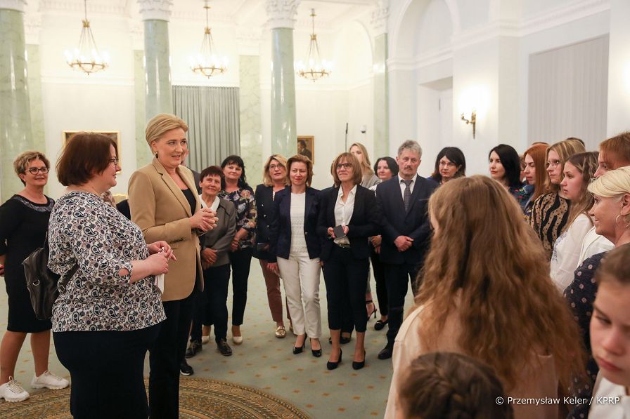 002_Agata_Kornhauser-Duda_spotkanie_rodziny_ukrainskie_20220505_PK010027.jpg